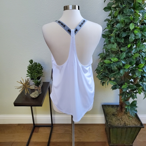 NWT Nike Racerback Tank - Picture 3 of 8